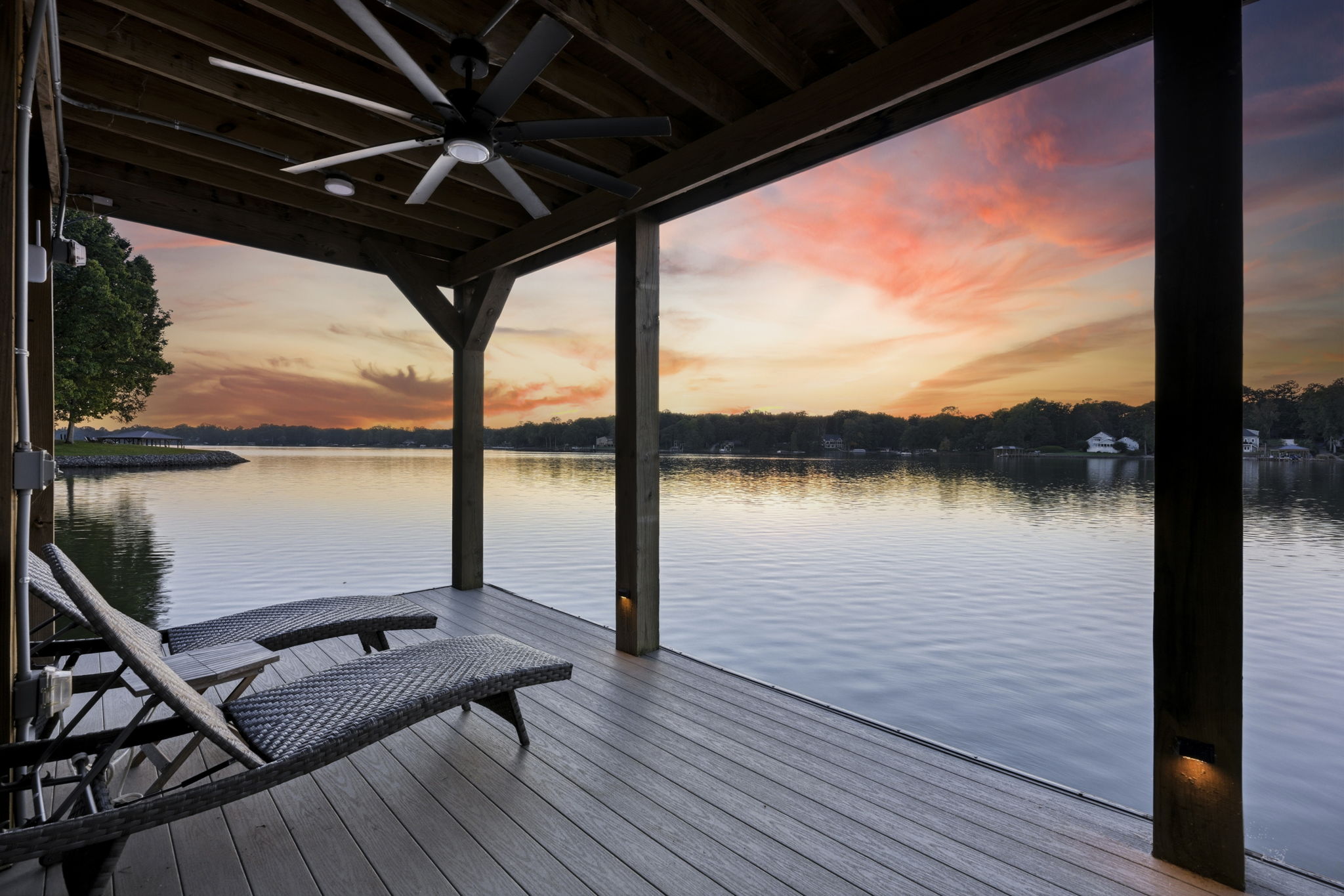 Lower level dock