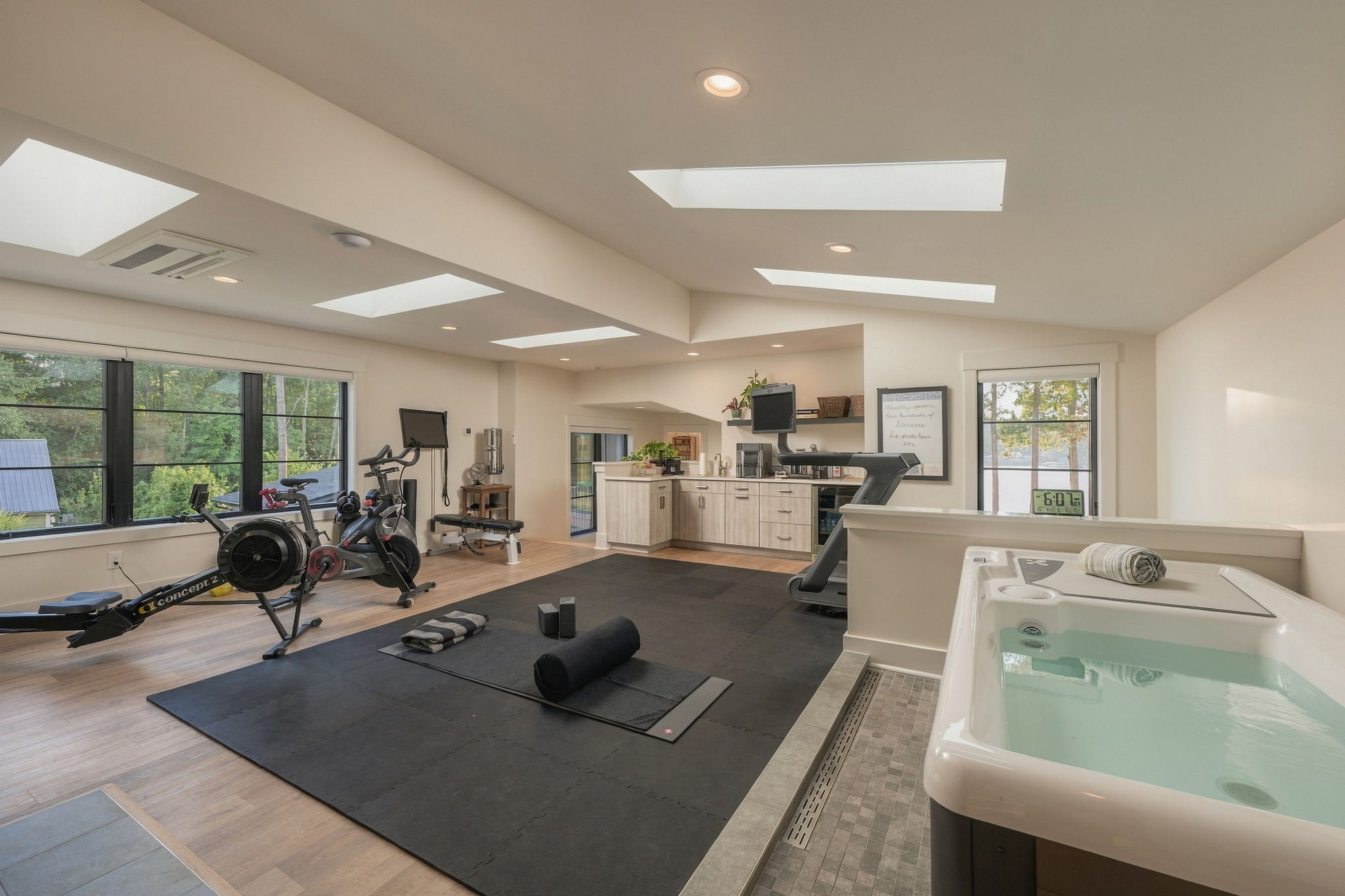 Upper room with kitchenette